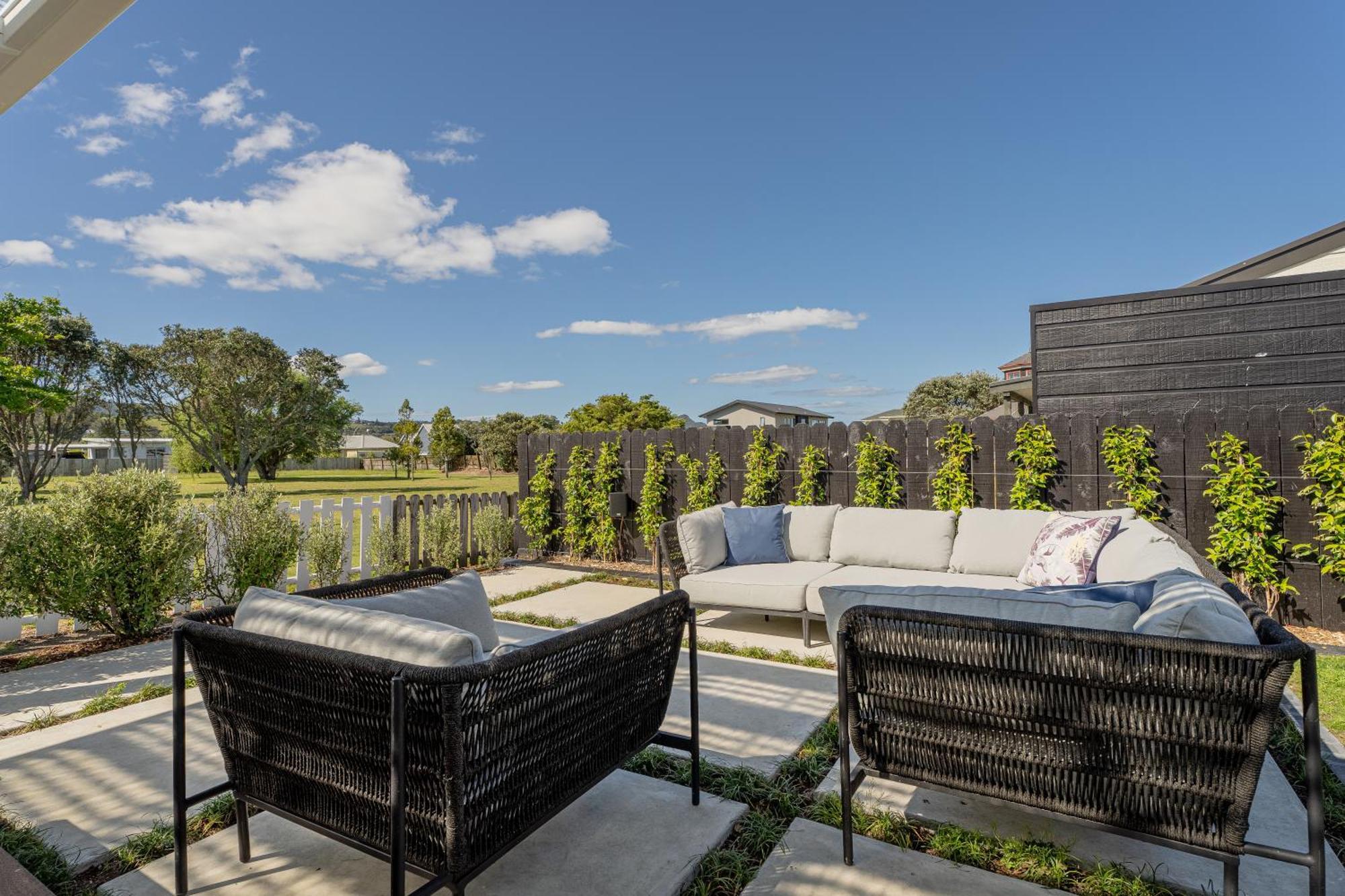 Blue Belle Cottage Whitianga Exterior foto
